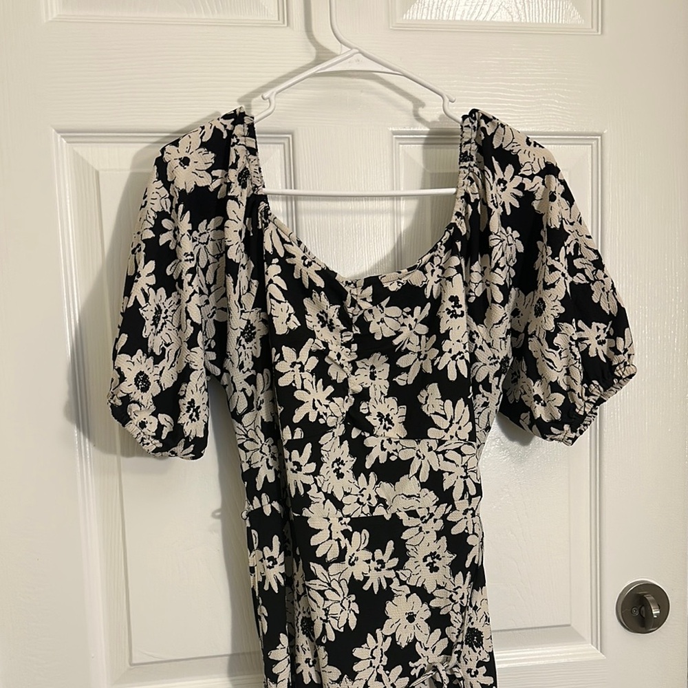 Floral Puff Sleeve Dress